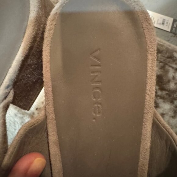 VINCE Gray Suede Slides Slip On Heels Shoes Sandals Size 9 - Picture 4 of 7